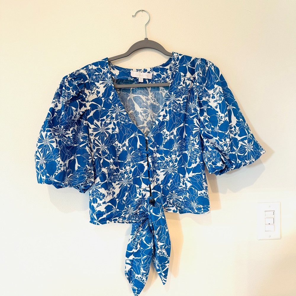 SugarLips skirt and top. Comes as a set. - Picture 3 of 8